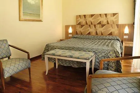 Hotel Della Citta Et De La 4*