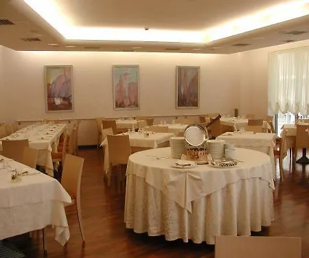 Della Citta Et De La Hotel