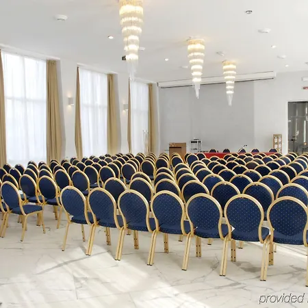 Della Citta Et De La 4* Forlì