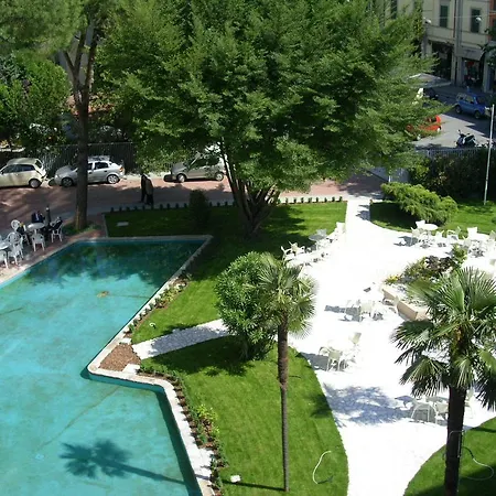 Della Citta Et De La Hotel