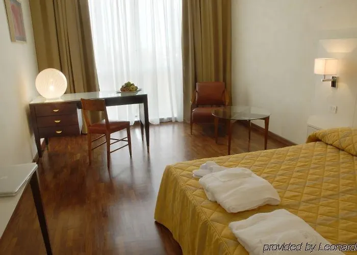 Della Citta Et De La فورلي