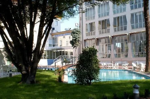 Della Citta Et De La فندق 4*